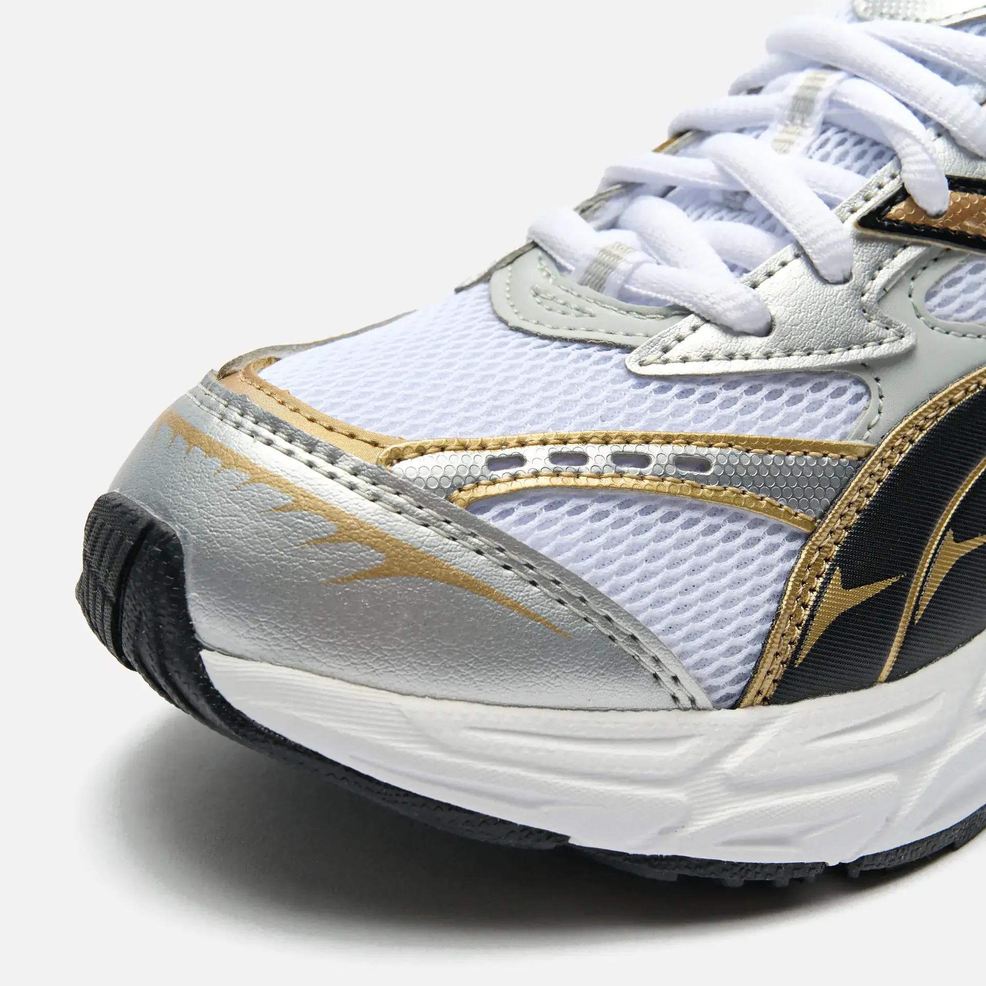 PUMA Morphic Sneaker White/Gold/Silver