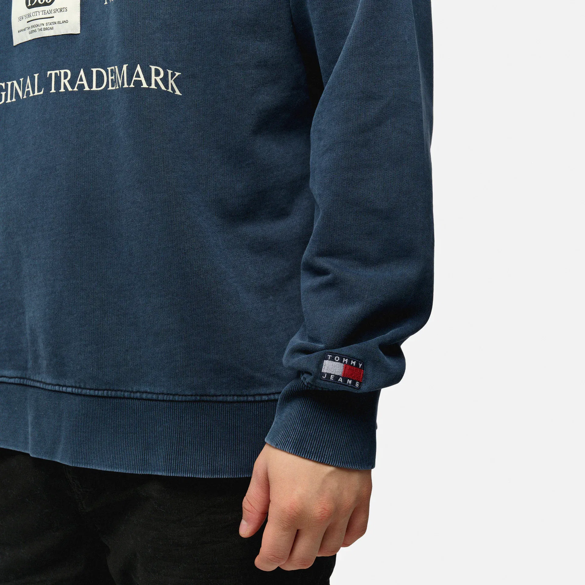 Tommy Jeans Relaxed Archive Crewneck Blue