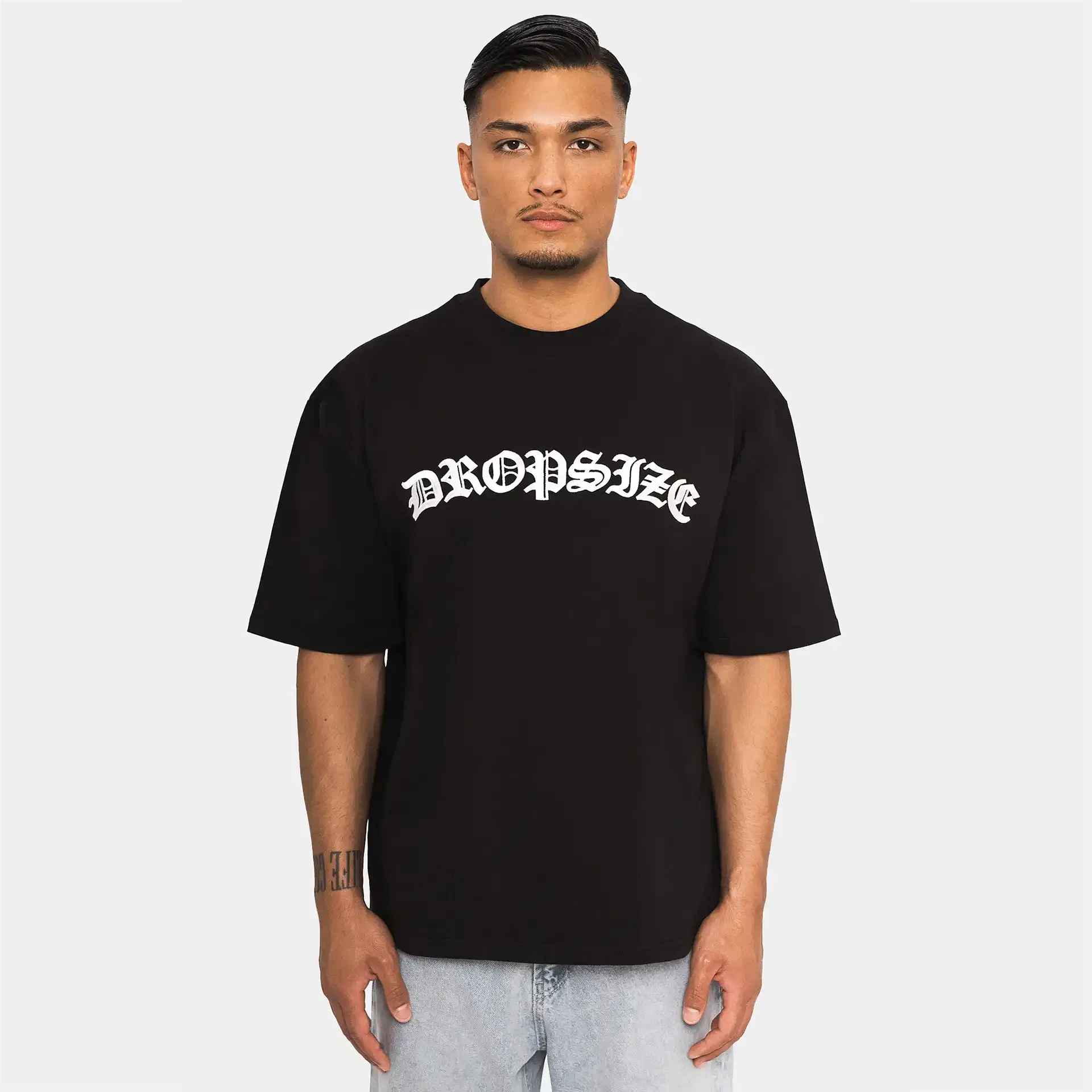 Dropsize Super Heavy Front Embo T-Shirt Black