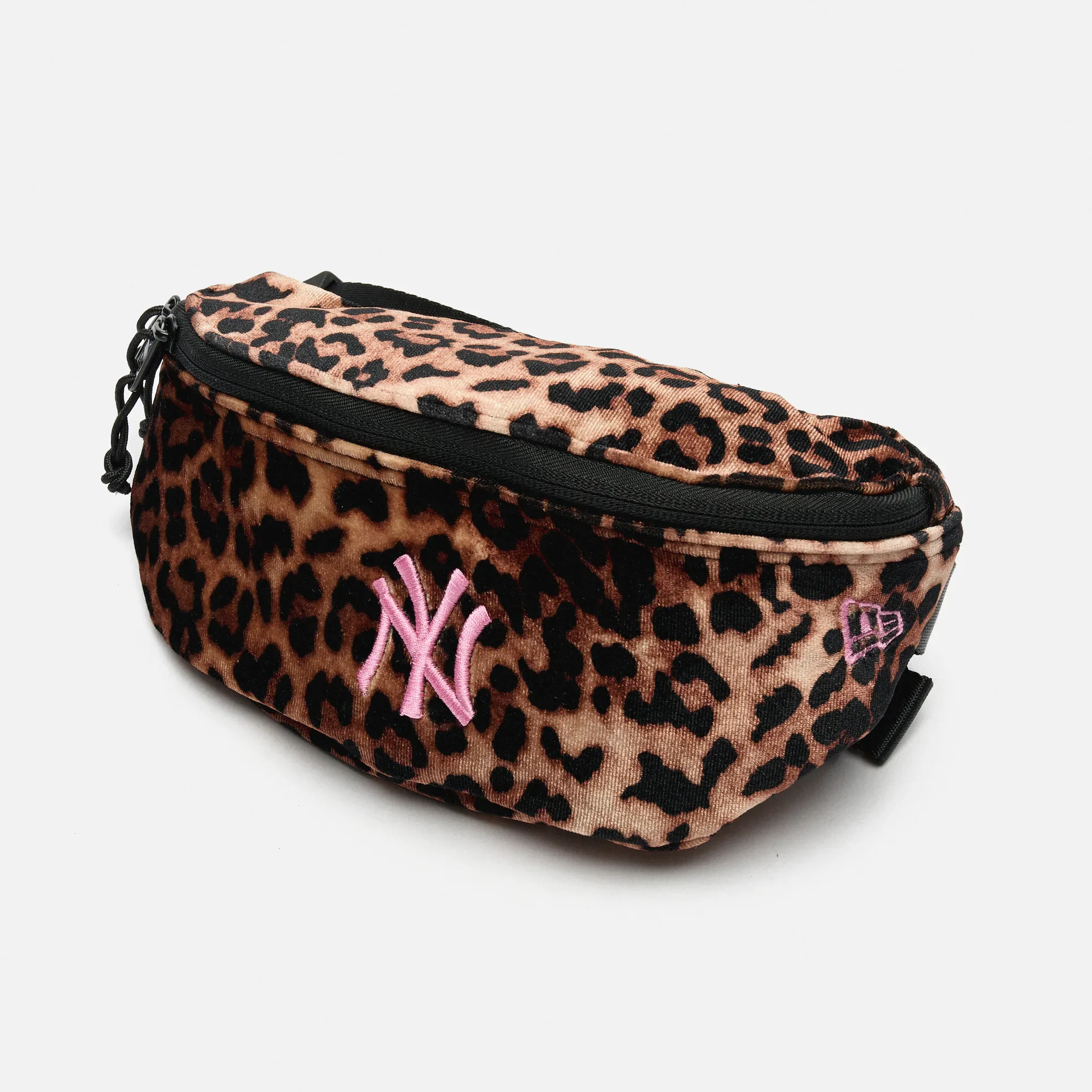 New Era Leopard Velour Waist Bag NY Yankees Leo Pink