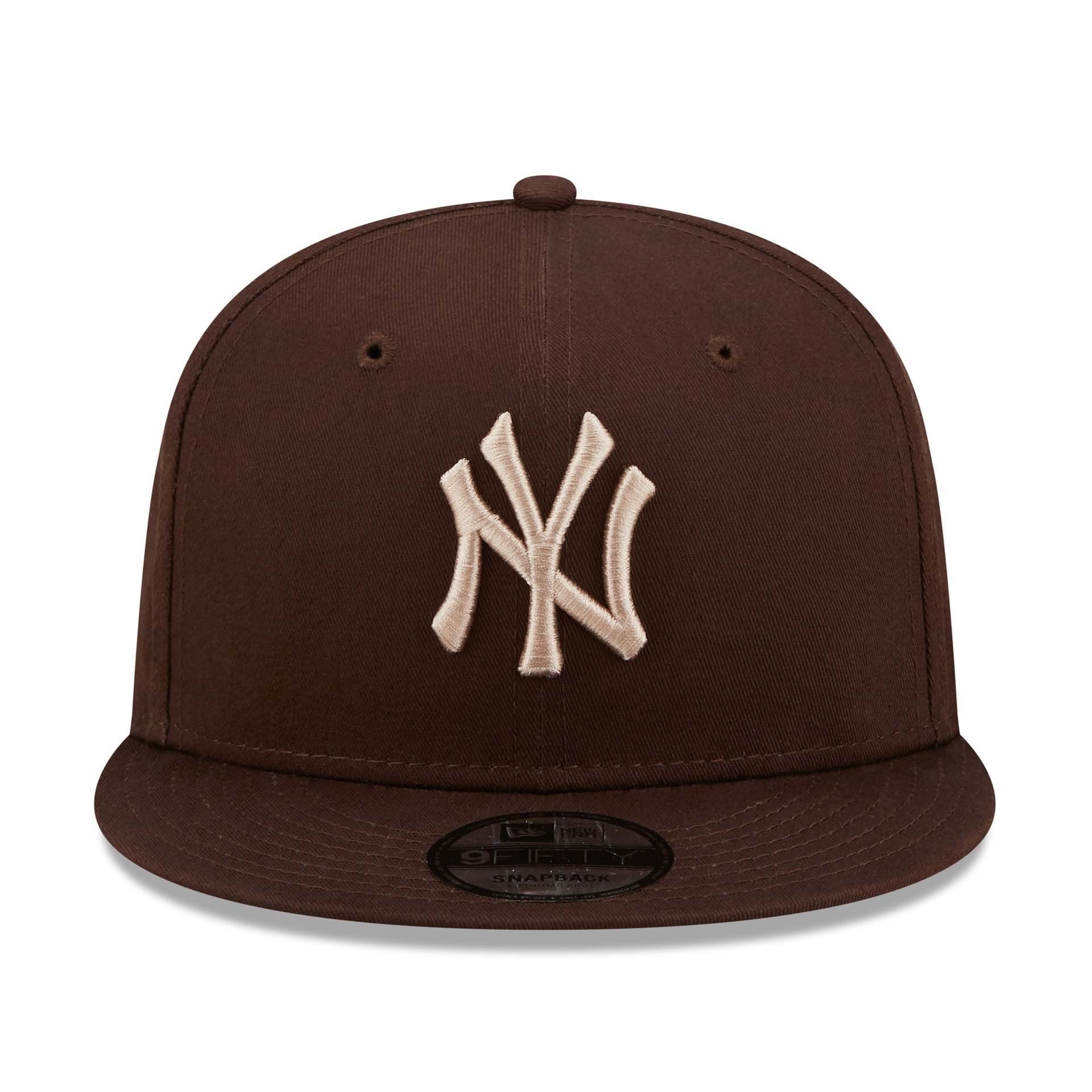 New Era MLB NY Yankees League Essentials 9Fifty Snapback Cap BRSSTN