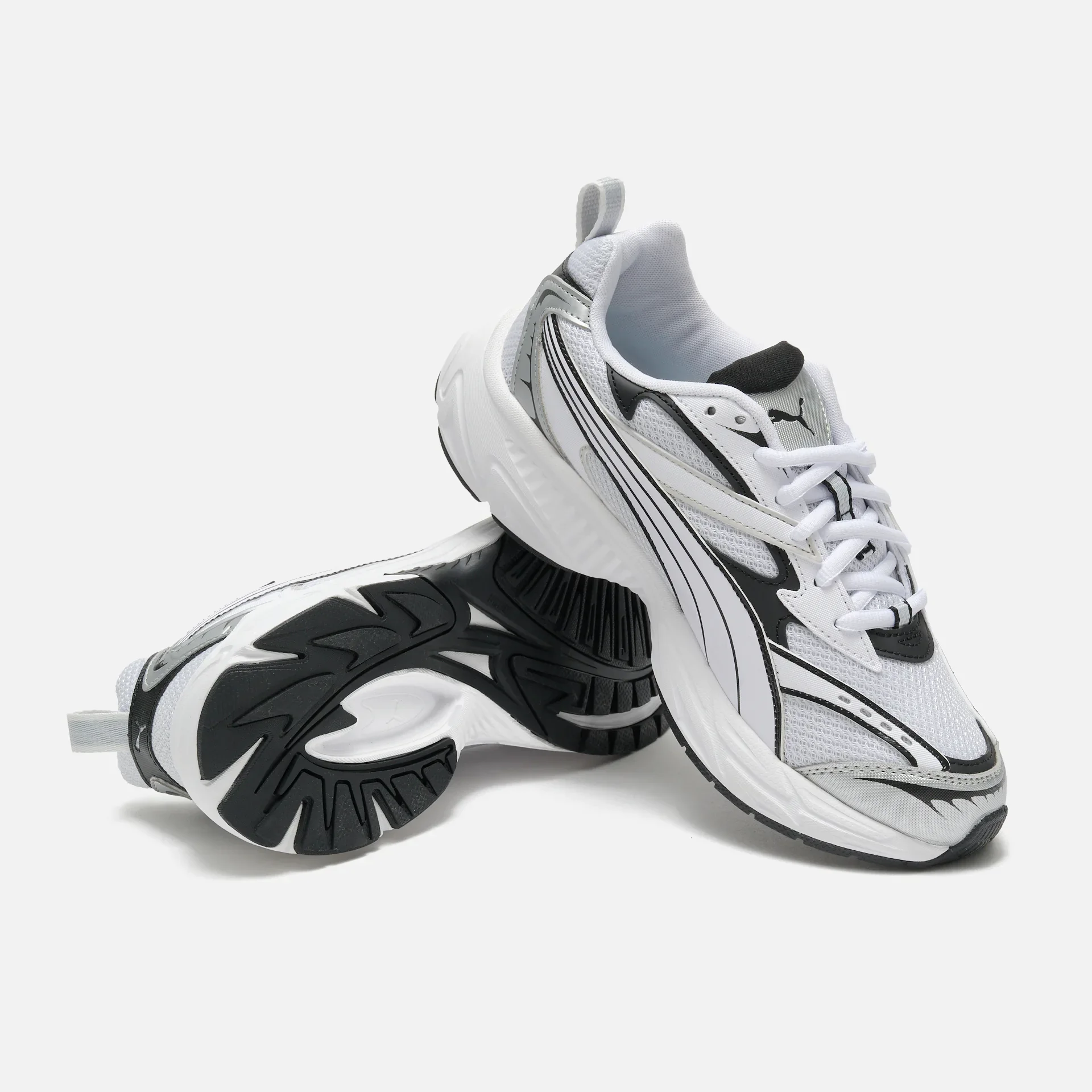 PUMA Morphic Base Sneaker Gray