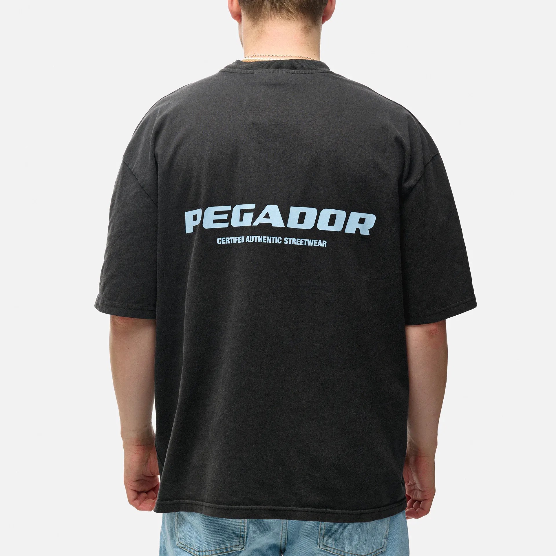 PEGADOR Colne Logo Oversized T-Shirt Vintage Black Baby Blue