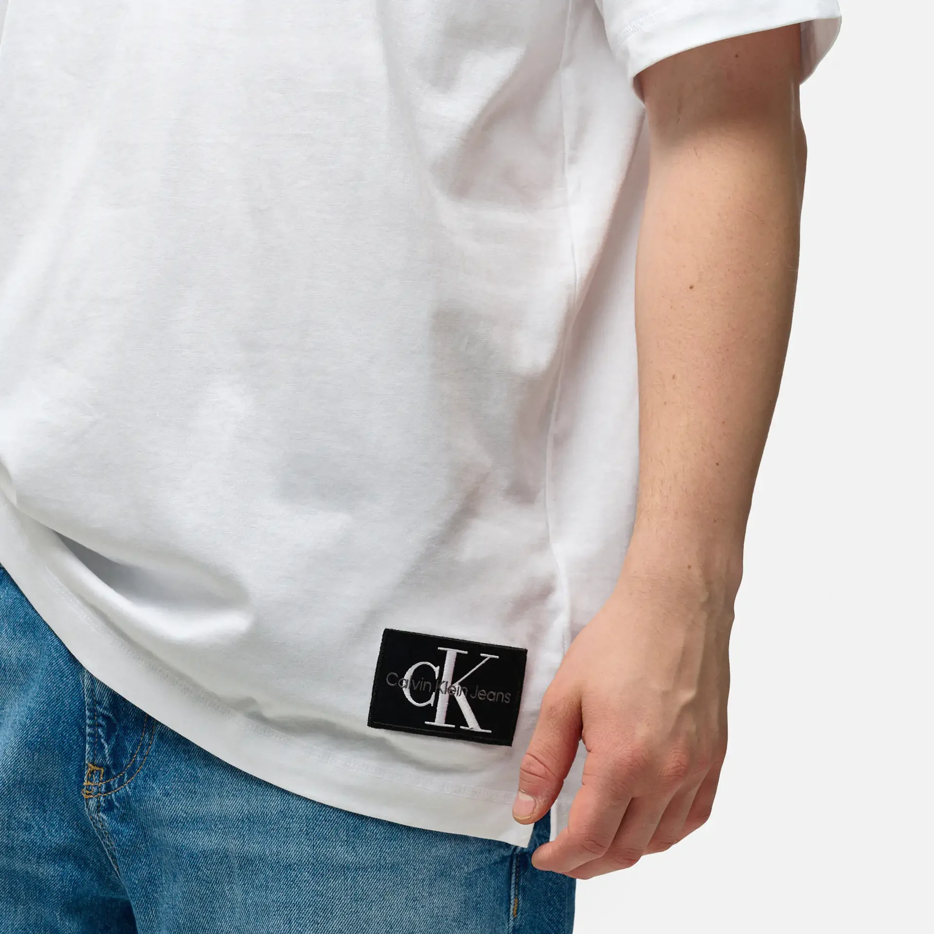 Calvin Klein Jeans Monologo Badge T-Shirt White