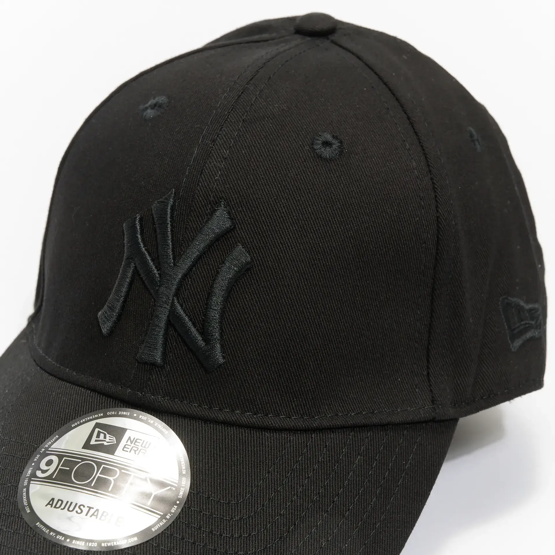 New Era MLB NY Yankees Essentials 9Forty Strapback Cap Black/Black