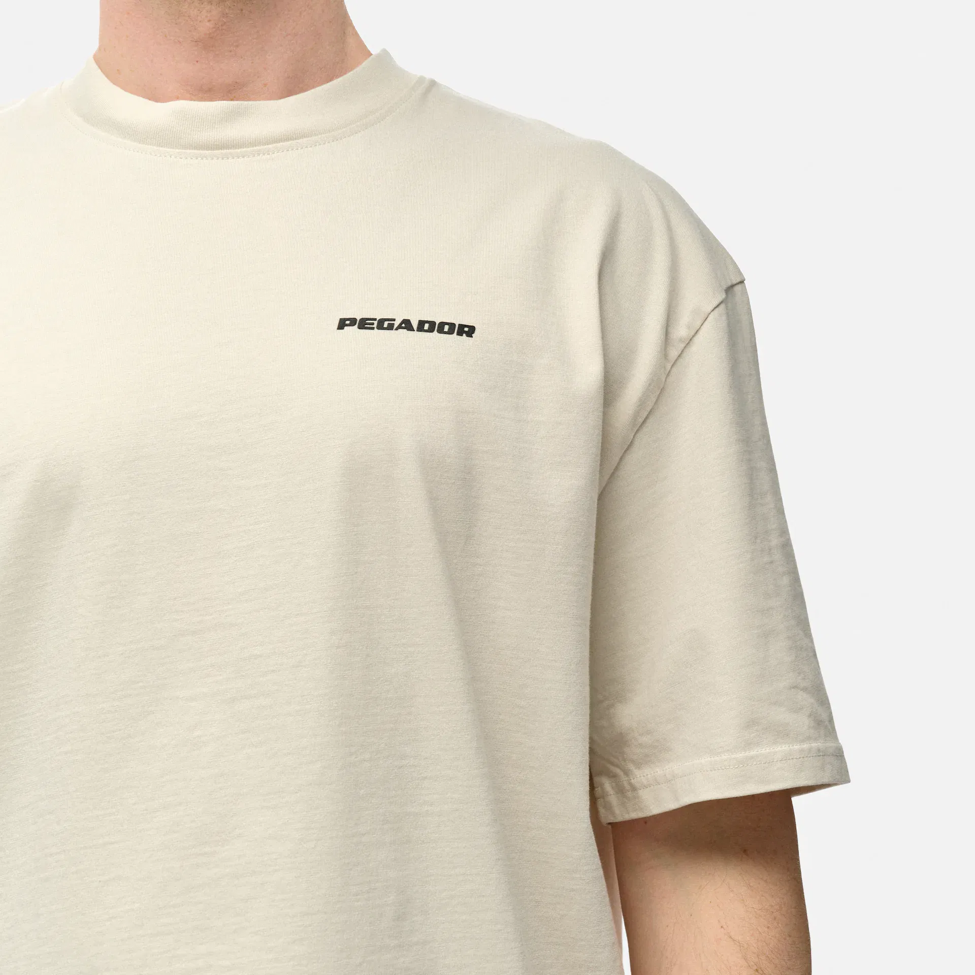 PEGADOR Logo Oversized T-Shirt Washed Salty Cream Black Gum