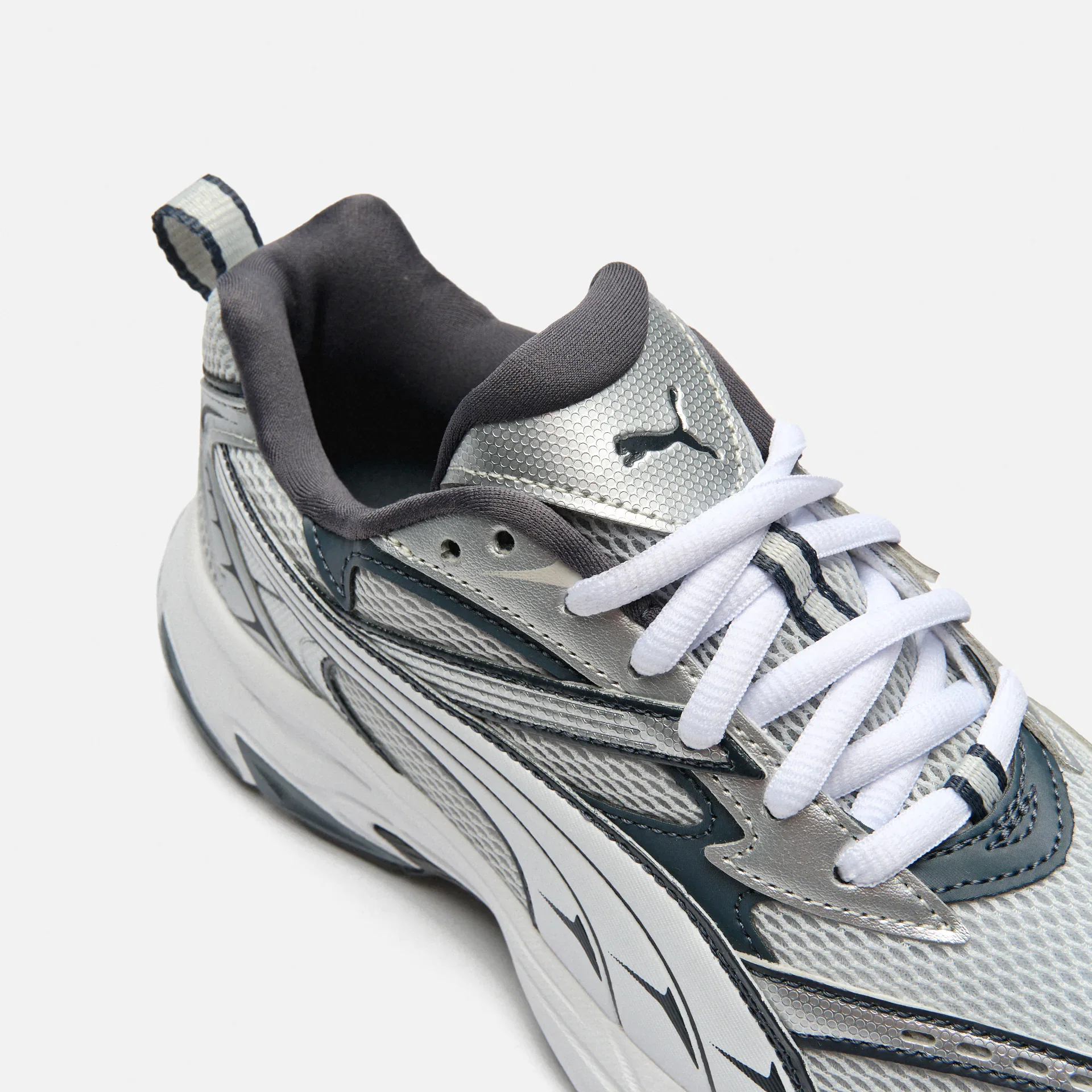 PUMA Morphic Sneaker Glacial Grey/White/Strong Gray