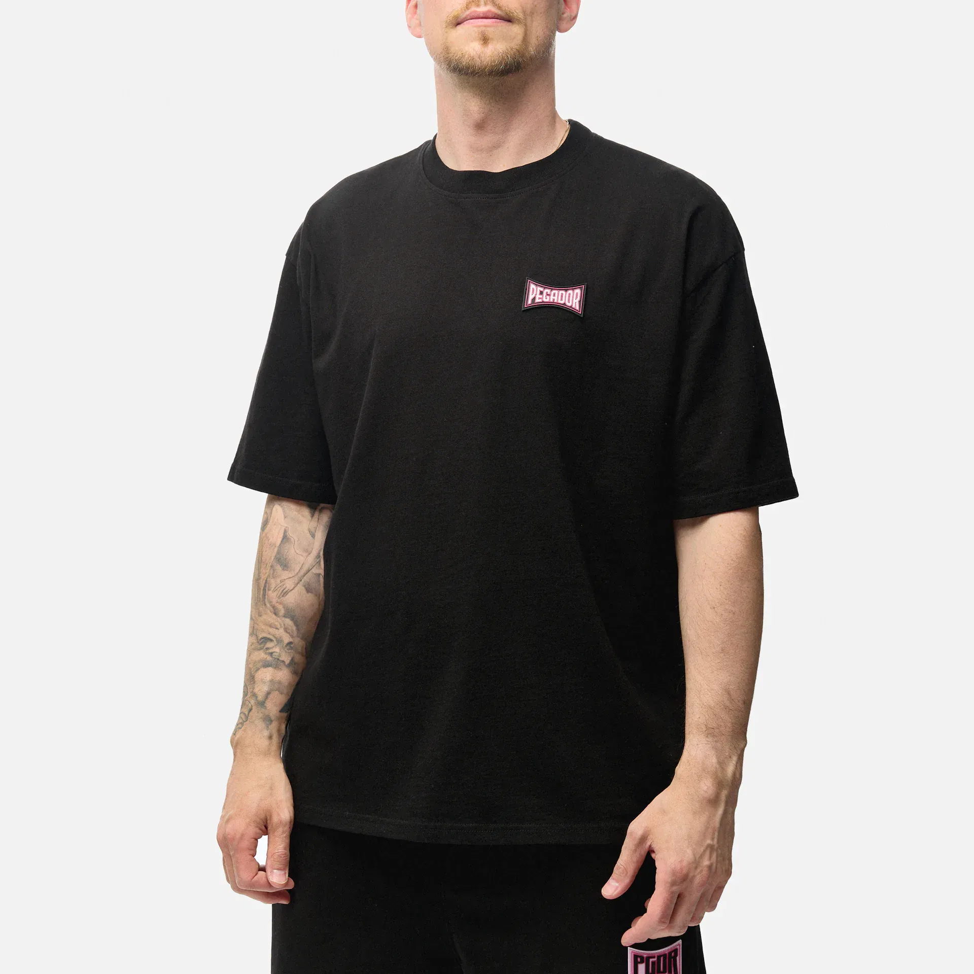 PEGADOR Dacko Oversized T-Shirt Washed Black Bubblegum