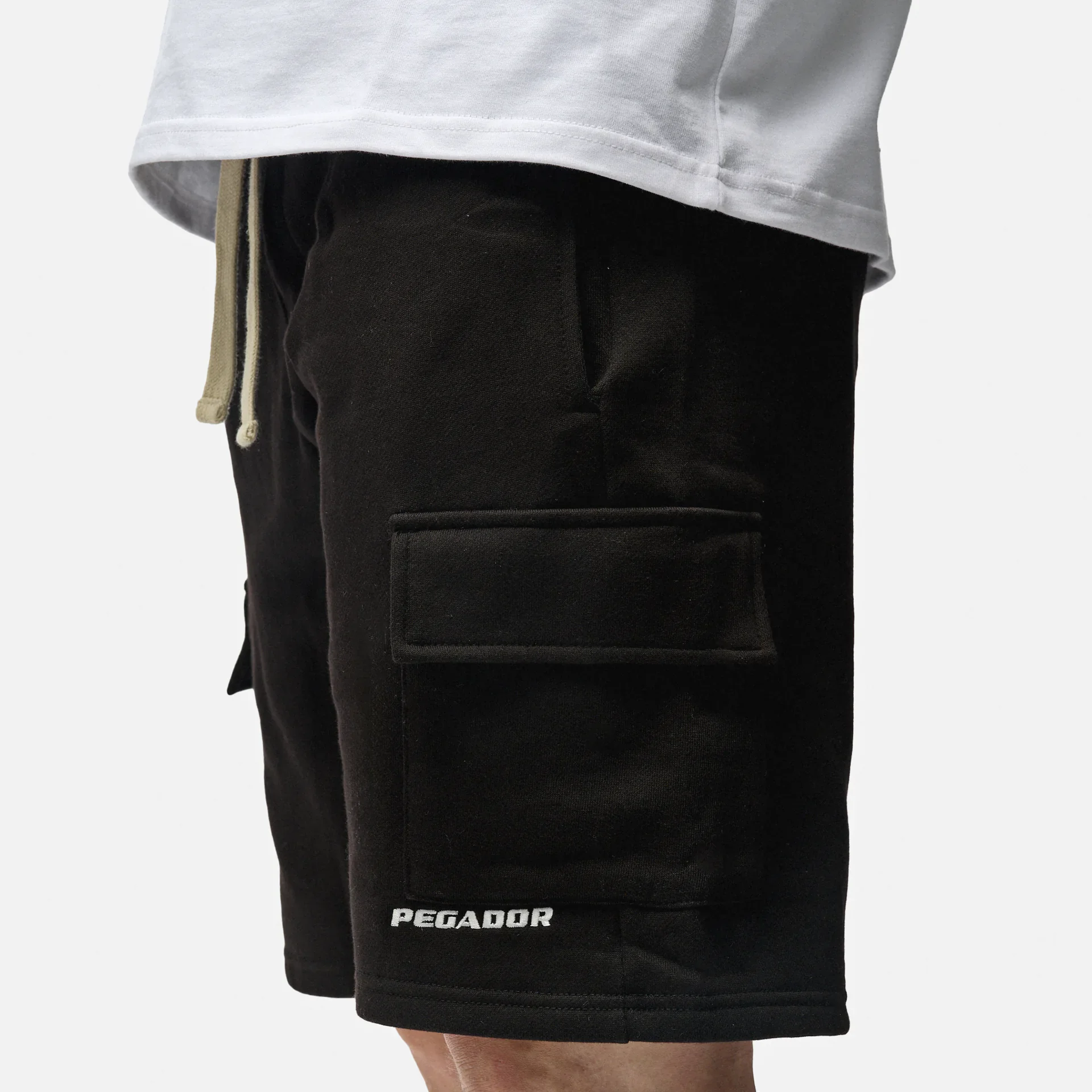 PEGADOR Pineda Heavy Sweat Cargo Shorts Black/Cream