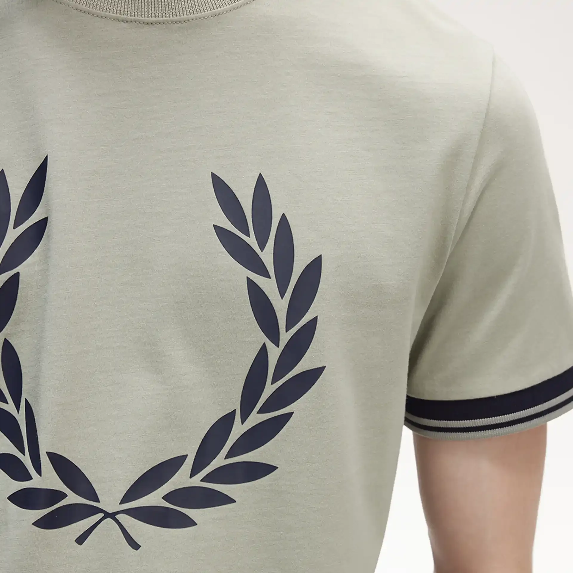 Fred Perry Printed Laurel Wreath T-Shirt Seagrass