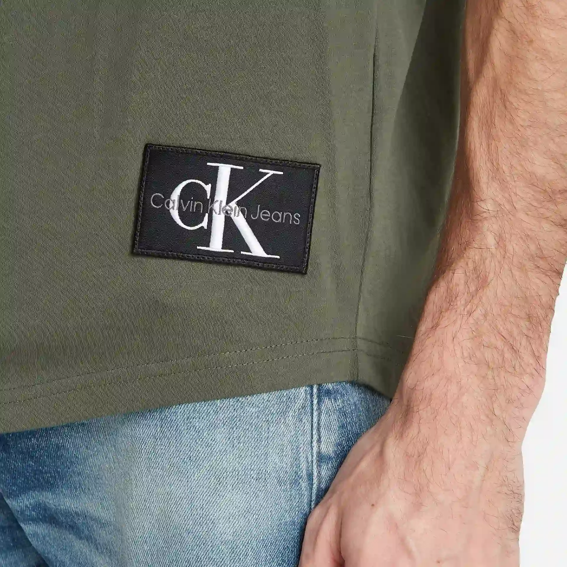 Calvin Klein Jeans Badge Turn Up Sleeve T-Shirt Thyme