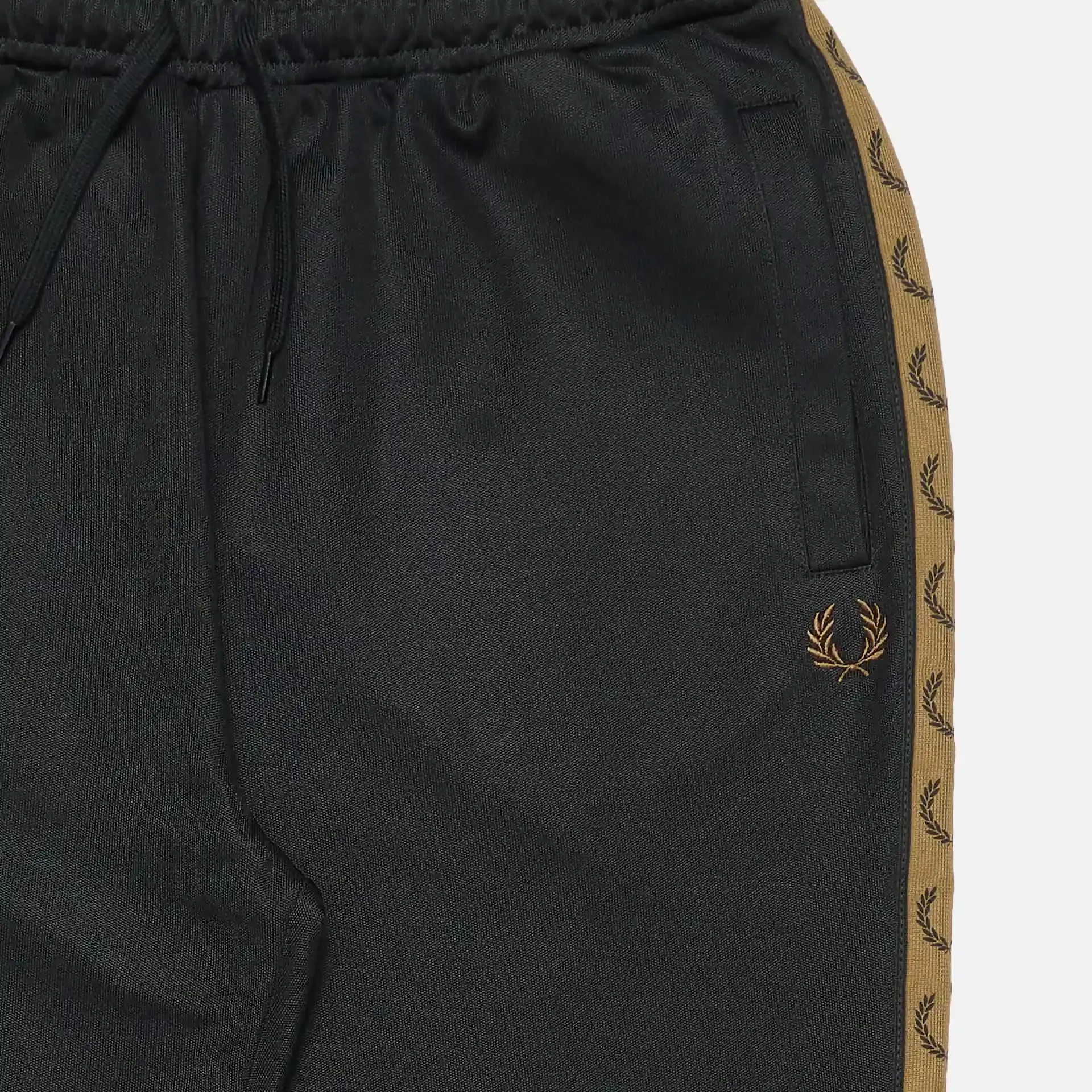 Fred Perry Seasonal Taped Track Pant Black/Shaded Stone