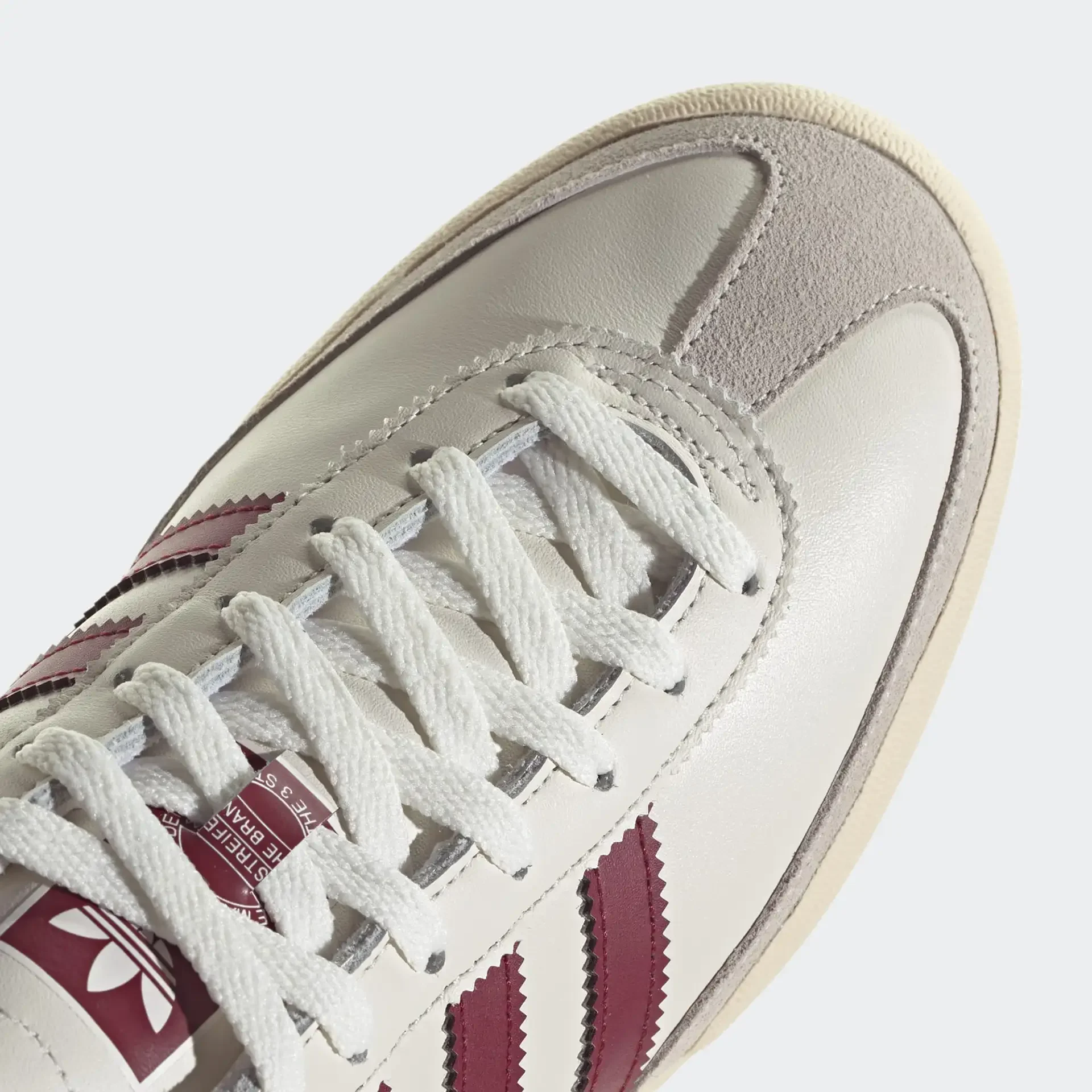 adidas Originals Jeans  Sneakers Chalk White/Collegiate Burgundy