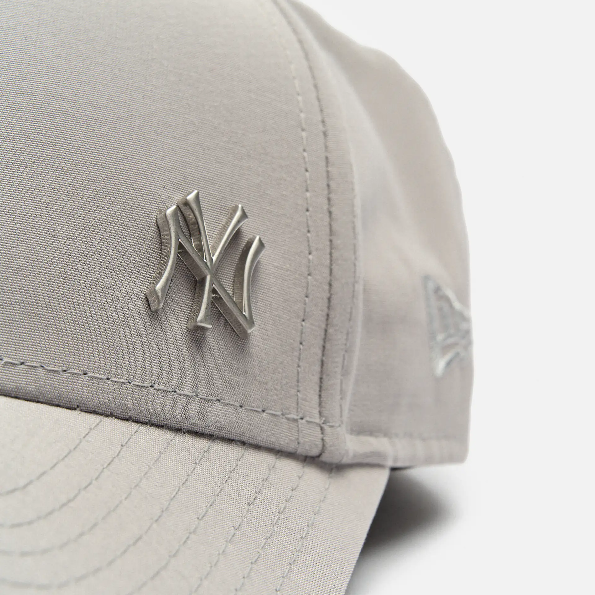 New Era MLB Flawless Logo Basic 9Forty NY Yankees Gray